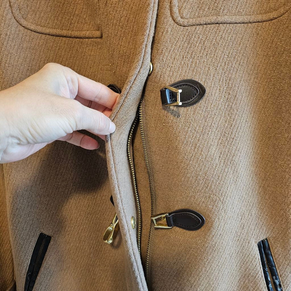 SOLD ‼️‼️‼️‼️ Cole Haan Coat, Size 6, Camel - Picture 10 of 14
